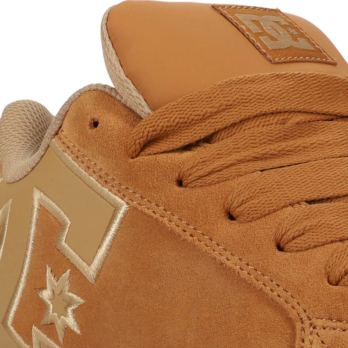 TENIS DC SHOES COURT GRAFFIK SE PARA CABALLERO COLOR MOSTAZA